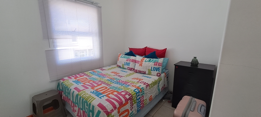 2 Bedroom Property for Sale in Beverly Park Western Cape